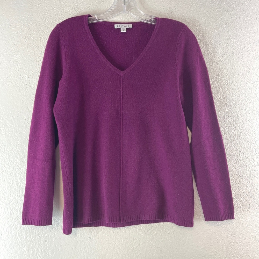 Belford V-Neck Cashmere Sweater Medium Magenta Purple Quiet Luxury Minimalist